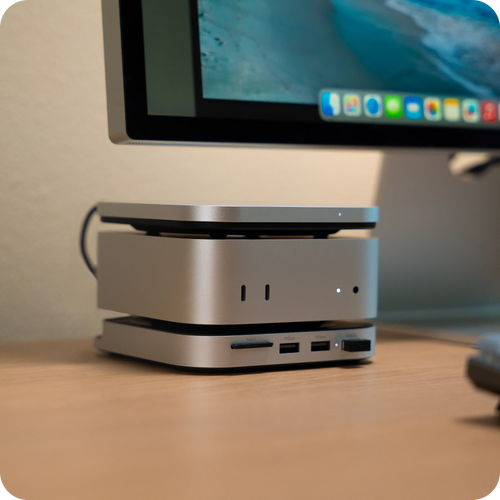 Meet the USB4 Slim NVMe SSD Enclosure: Power, Portability, and Pro-Level Performance