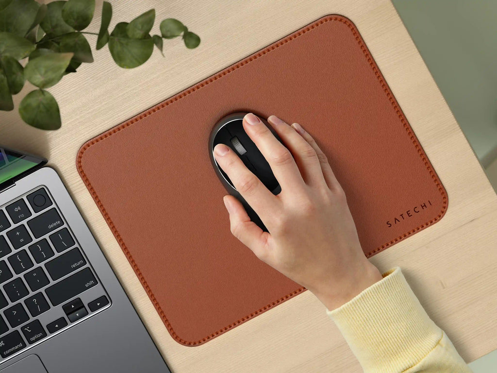 Vegan-Leather Premium Mouse Pad Satechi Brown